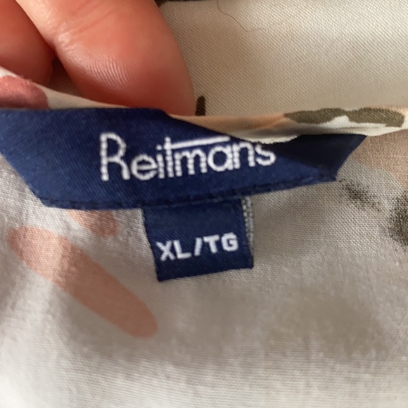 Reitmans shirt - Picture 2 of 2
